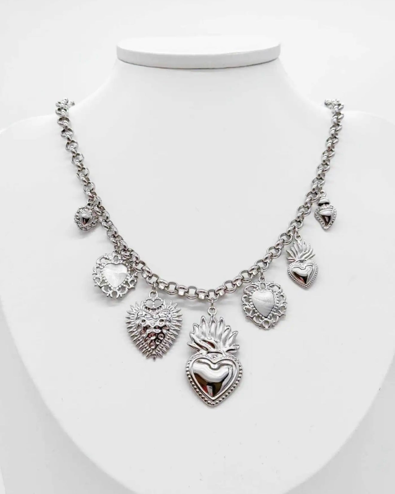 Sacro Cuore necklace