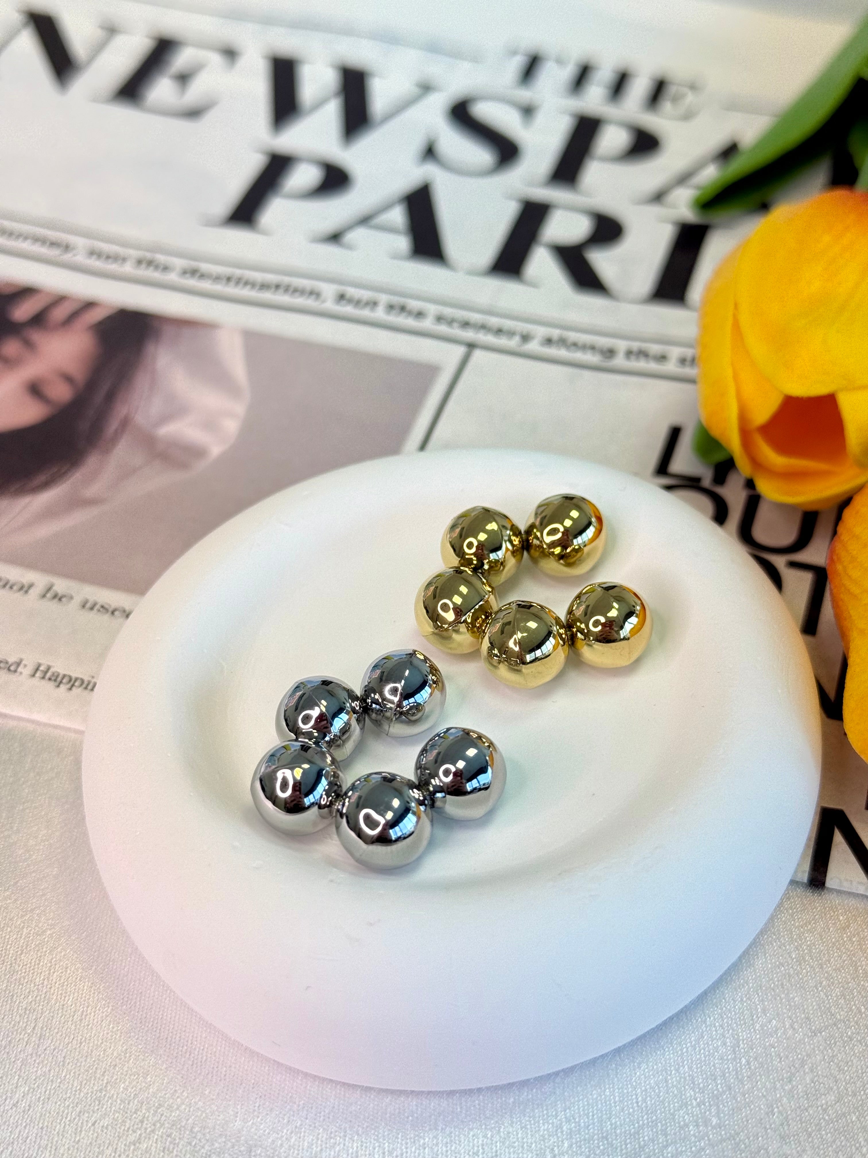 Bubble cuff