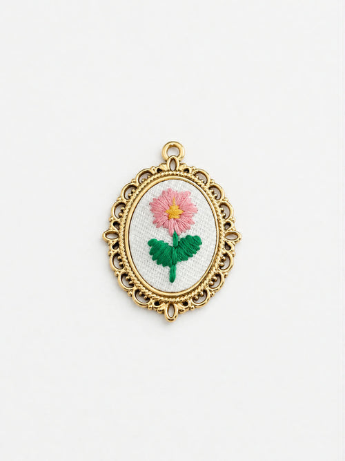 Charm Ricamato Gerbera