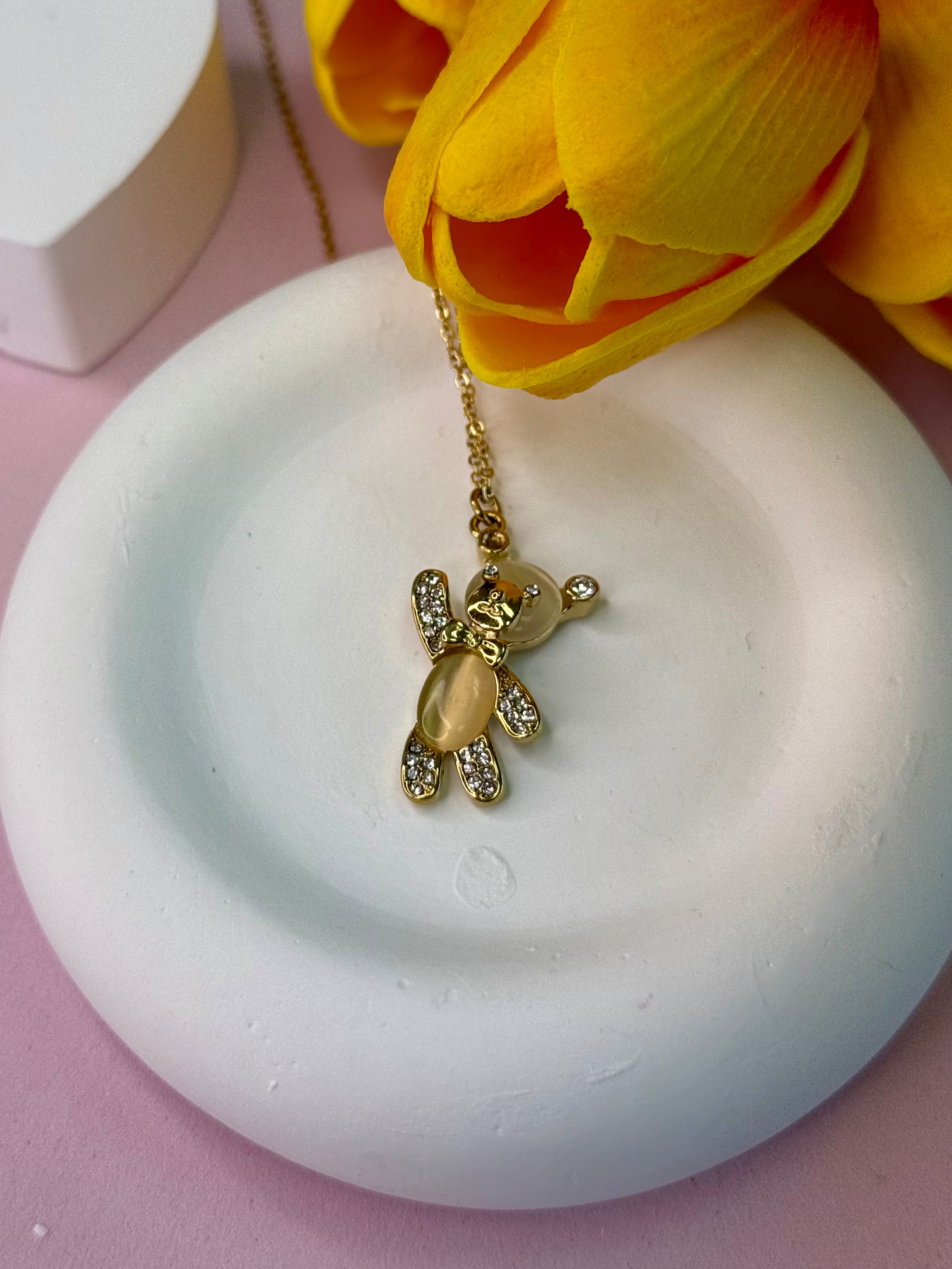 Opale Teddy Necklace