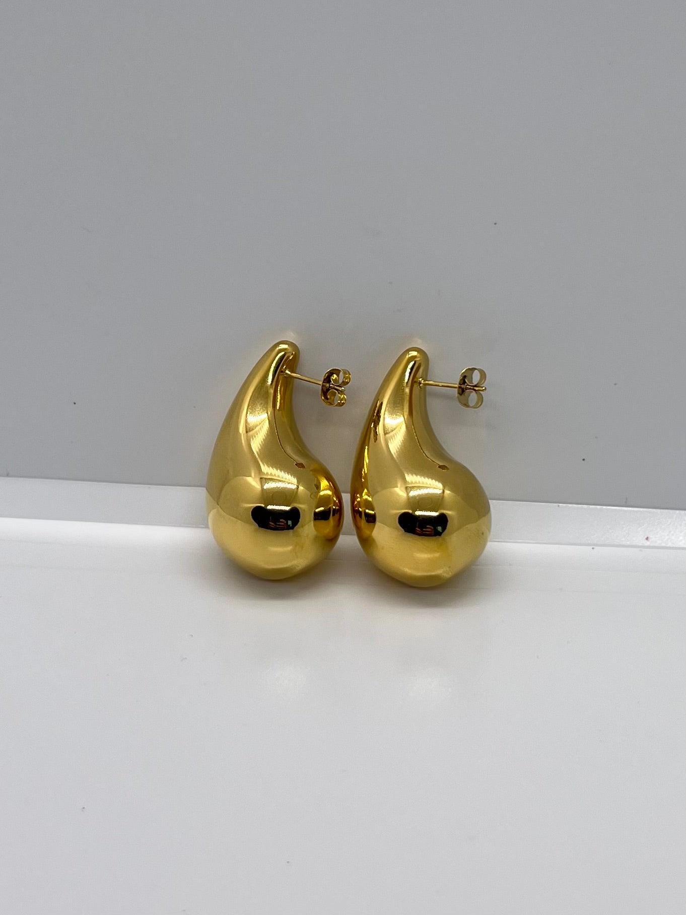 Goccia Earrings