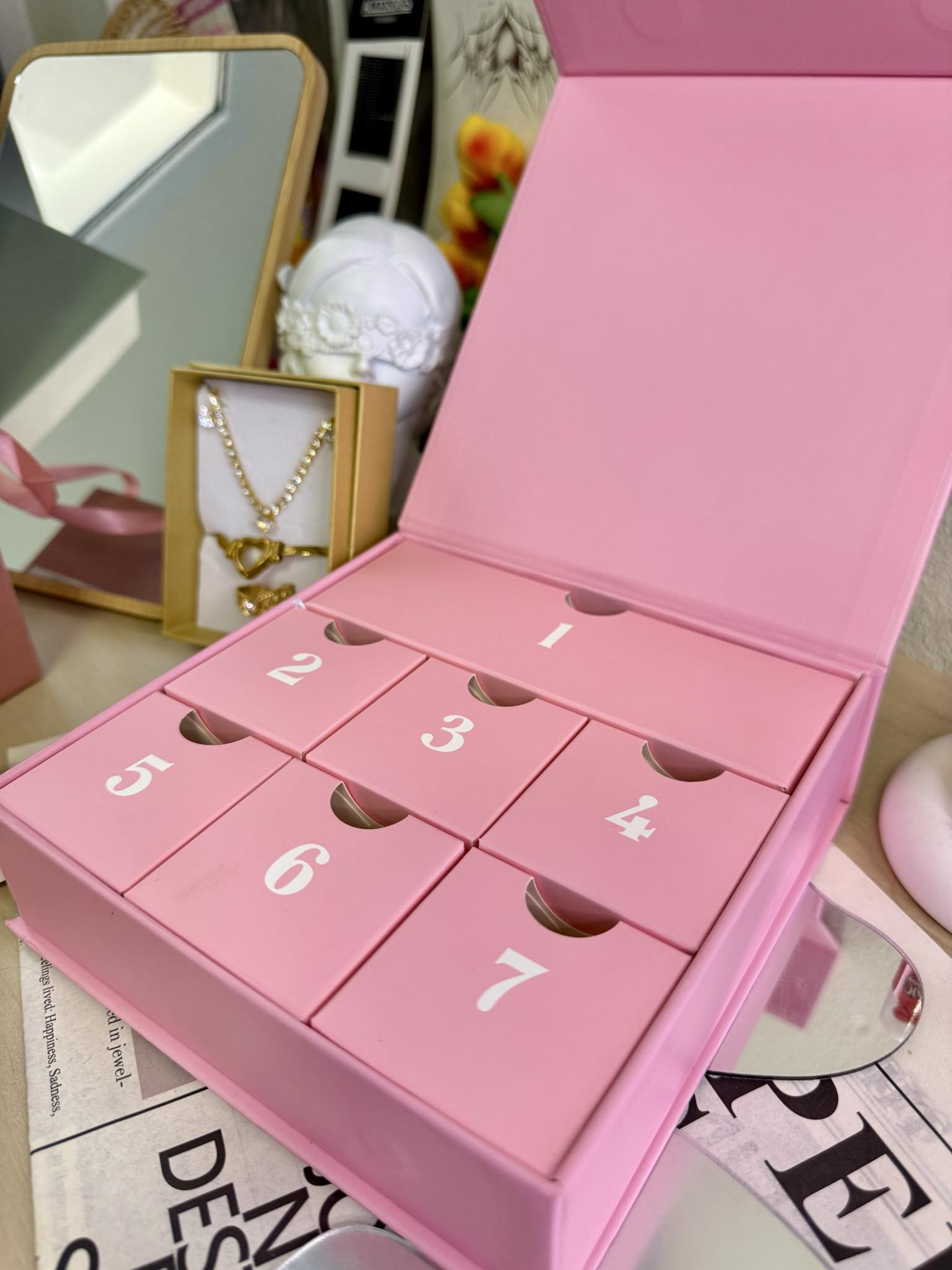 CALENDARIO AVVENTO 7 GIORNI AL NATALE