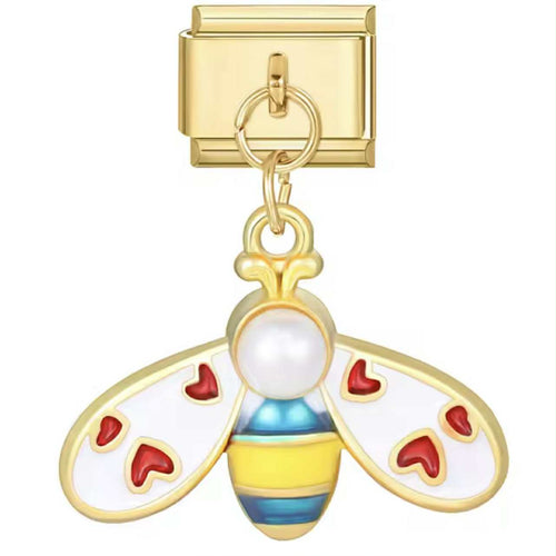 Apina Charm